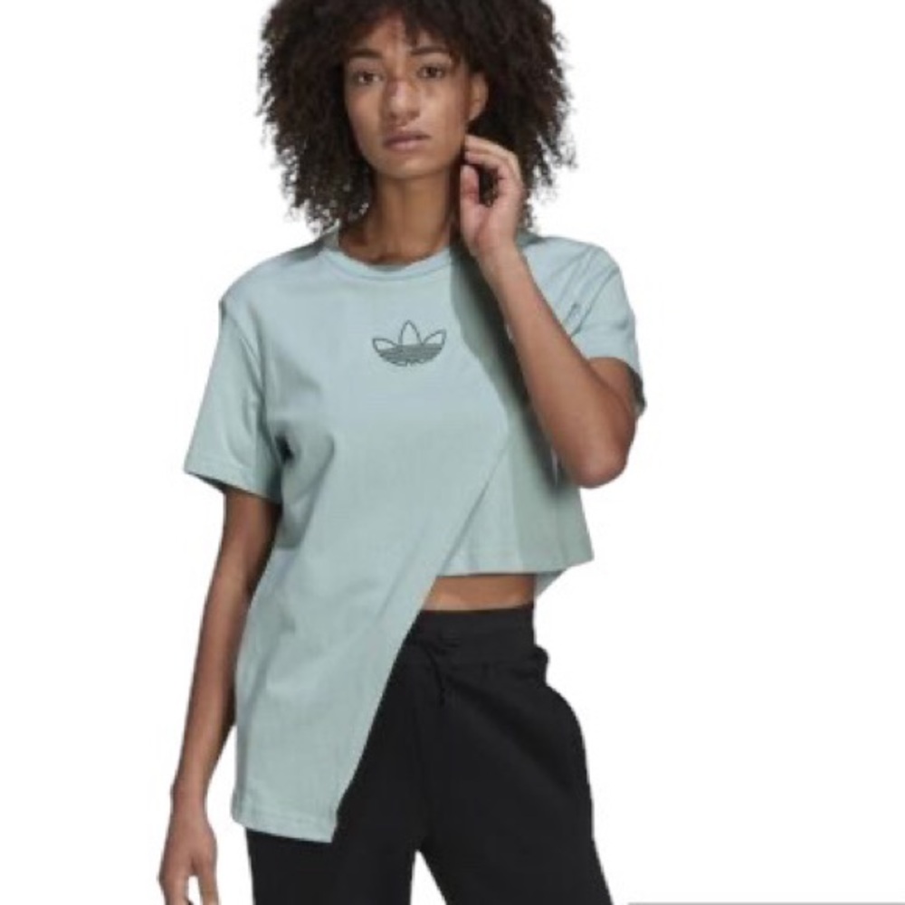 Adidas Originals teal green/mint asymmetrical hem boxy tee size M